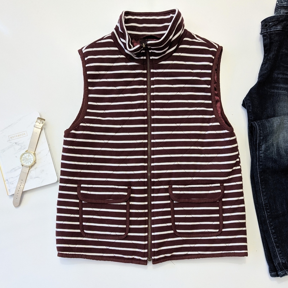 HONEY PUNCH Burgundy Red White Striped Quilted Sleeveless Vest Size Small